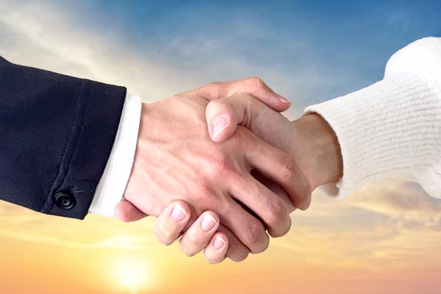 新宿駅前│レンタルバイク原付│デリバリー専門・マンスリー・ウーバーイーツ